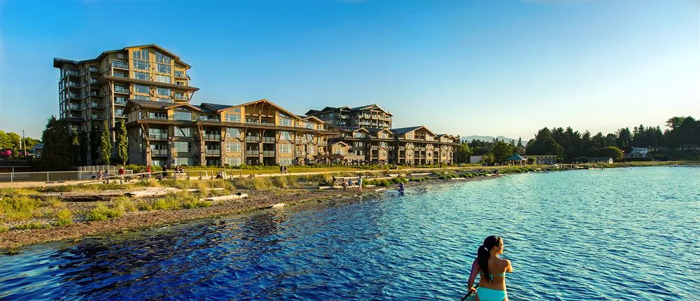 THE Beach Club Resort