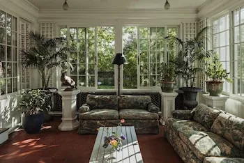 Tiger House The Inn at Hudson