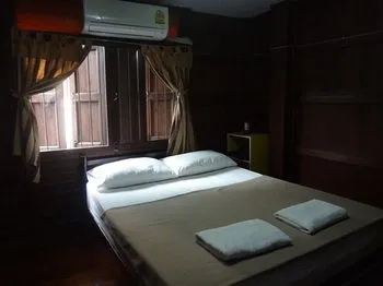 Baan Mai Guesthouse