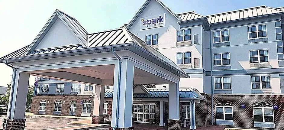 Spark by Hilton California Lexington Park