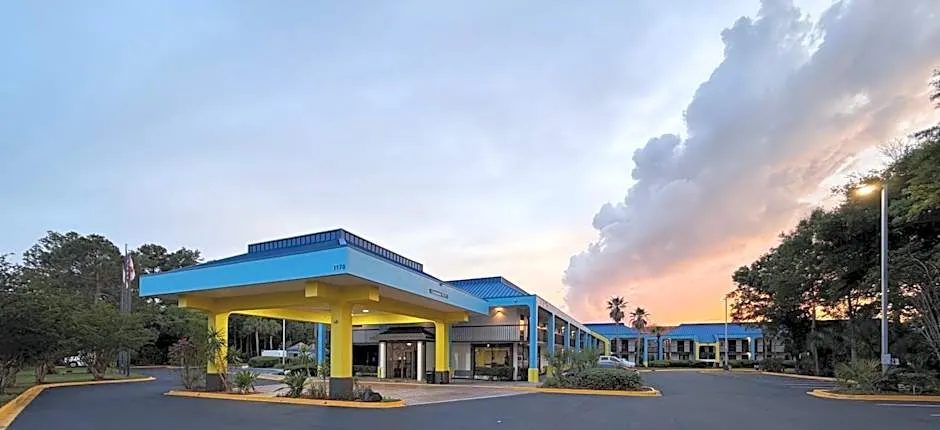 Days Inn by Wyndham Jacksonville Airport