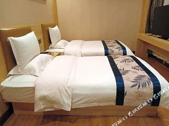 Xinjinjiang Boutique Hotel