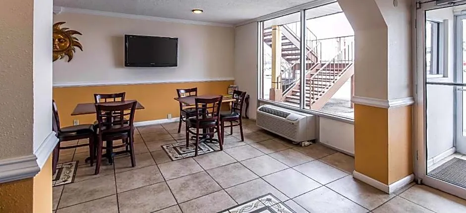 Rodeway Inn