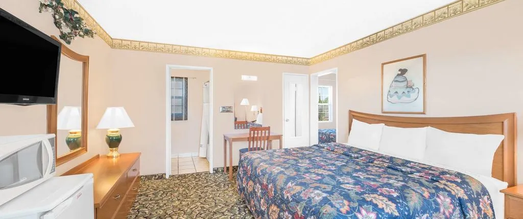 Knights Inn Laura Lodge Pecos