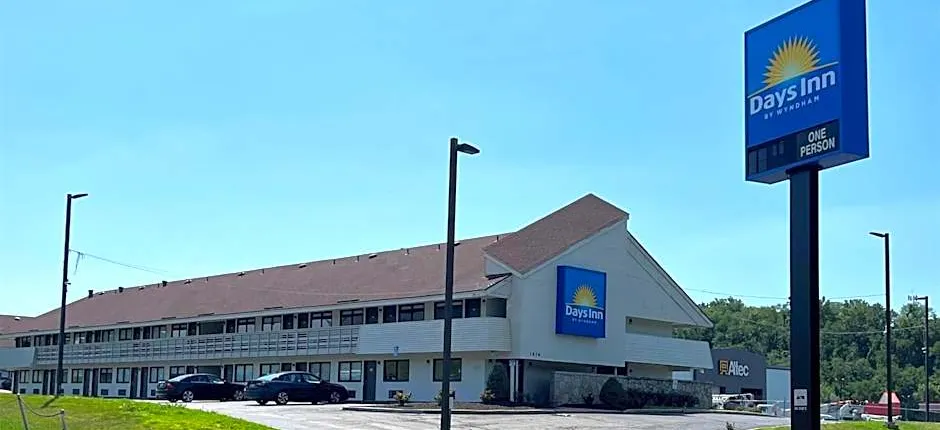 Days Inn by Wyndham Kansas City Northeast