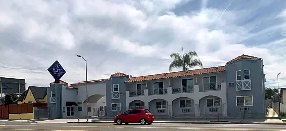 Crescent Inn