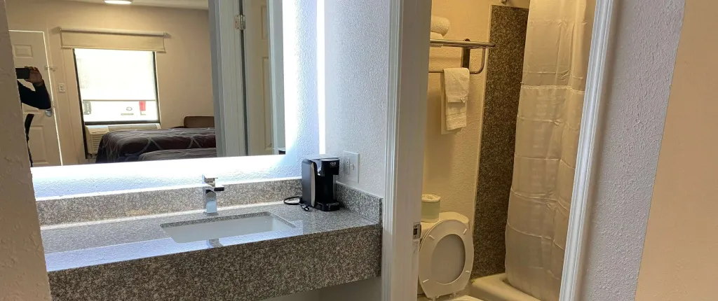 Super 8 by Wyndham Marietta/West/Atl Area