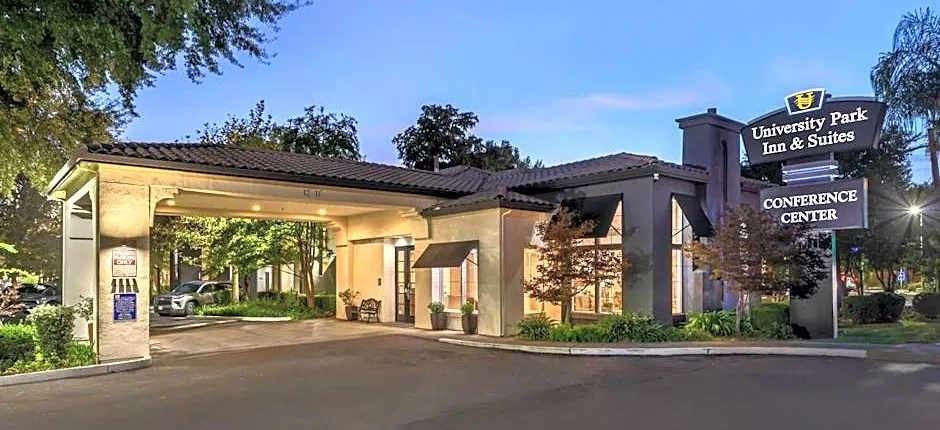 University Park Inn & Suites, an Ascend Collection Hotel