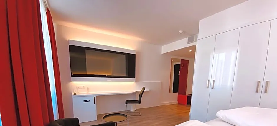 DORMERO HOTEL DRESDEN CITY