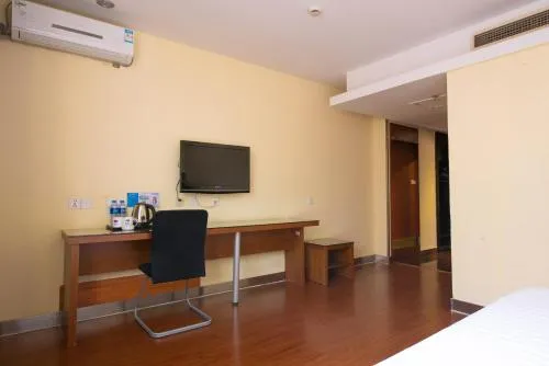 Quanji（Shanghai Lujiazui Minsheng Road）