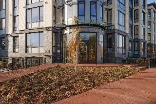 Reside Navy Yard, a Wyndham Residence