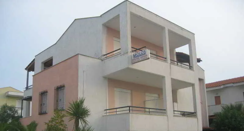 Molos Apartments