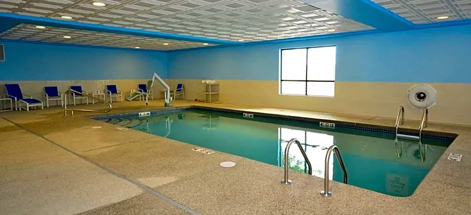 Holiday Inn Express Boston Brockton By IHG