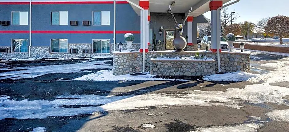 OYO Hotel Castle Rock CO Downtown