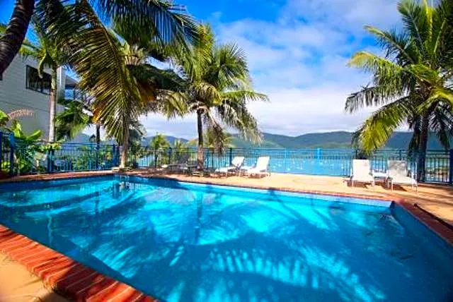 Coral Point Lodge