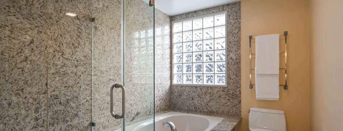 BEST WESTERN PLUS PALM COURT HOTEL