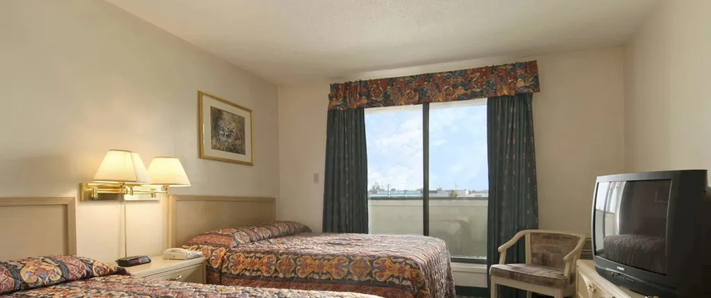 Super 8 North Red Deer