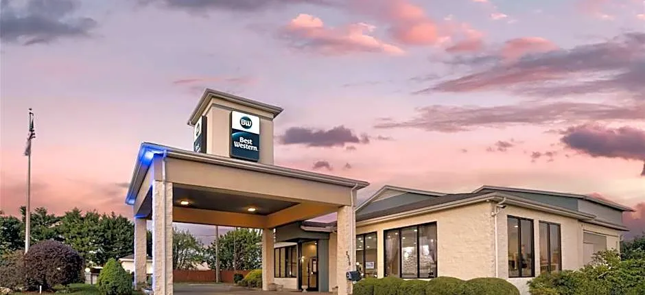Best Western Inn & Suites Monroe