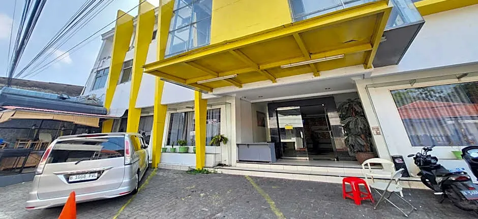 Hotel Bimo Sakti by SAN