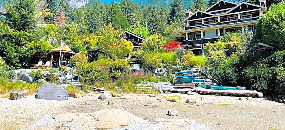 The Tuwanek Hotel and Spa