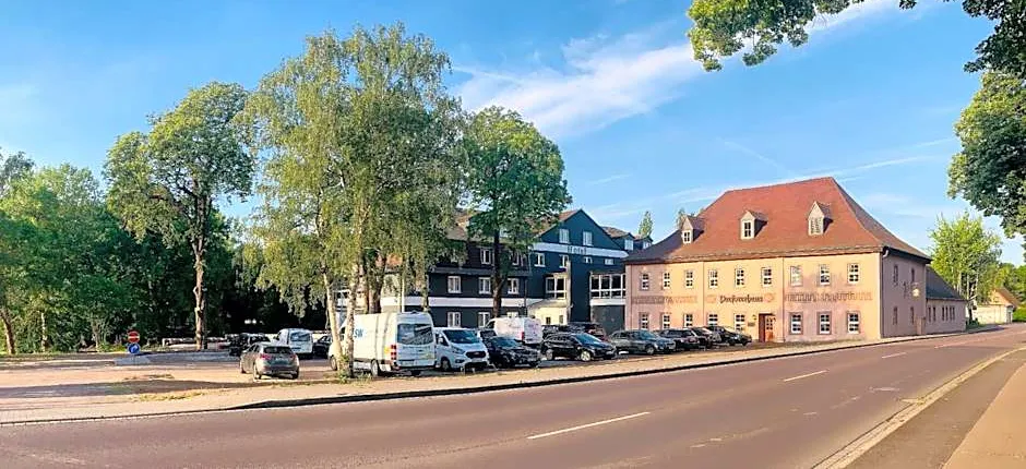 SL'otel im Parforcehaus