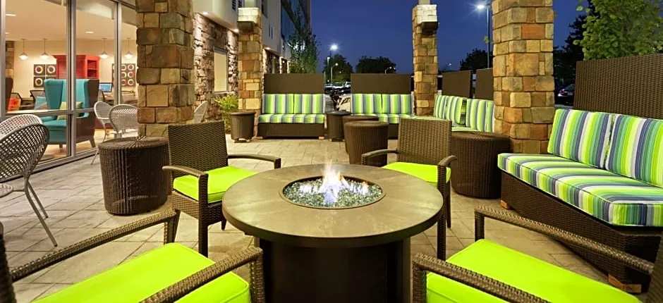 Home2 Suites By Hilton Seattle Airport