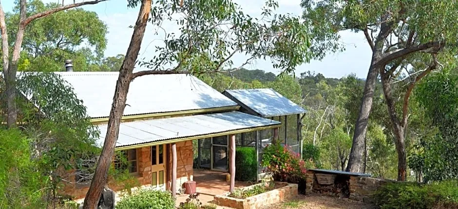 Trestrail Cottage Accommodation