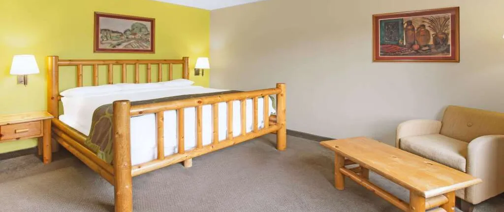 Super 8 by Wyndham Davenport