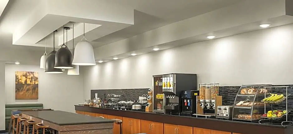 Fairfield Inn & Suites by Marriott Minneapolis St. Paul/Roseville