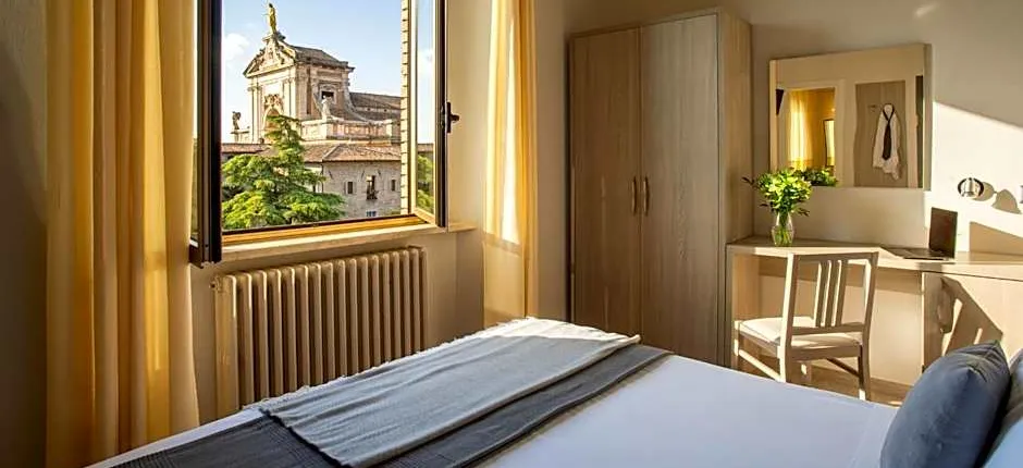 Hotel Domus Pacis