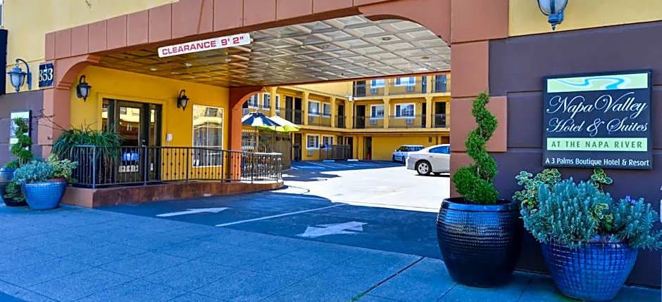 Napa Valley Hotel & Suites