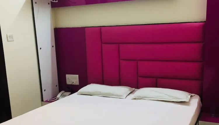 Hotel O Tushar Continental