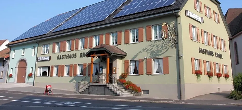 Hotel-Gasthaus Engel Luttingen