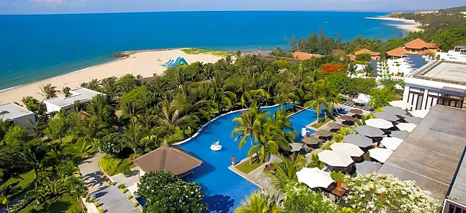 The Cliff Resort And Residences