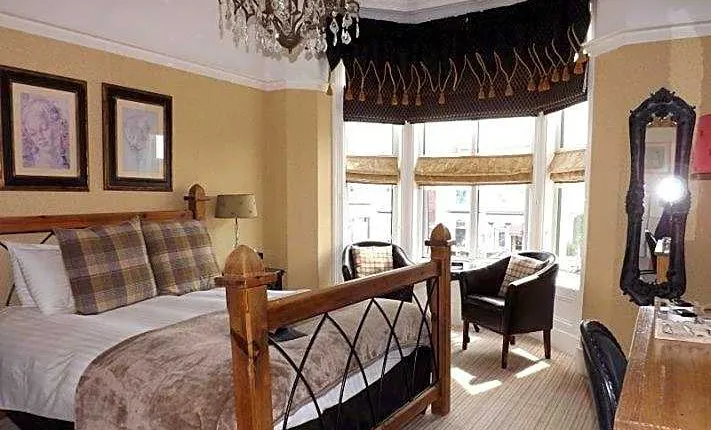 The Ambassador Townhouse