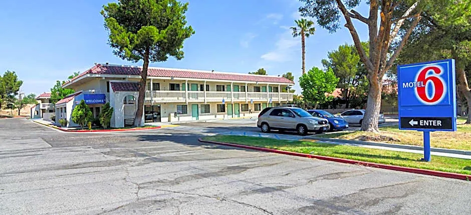 Motel 6-Barstow, CA