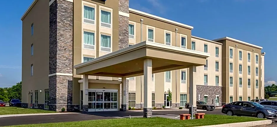 Comfort Inn & Suites - Harrisburg Airport - Hershey South