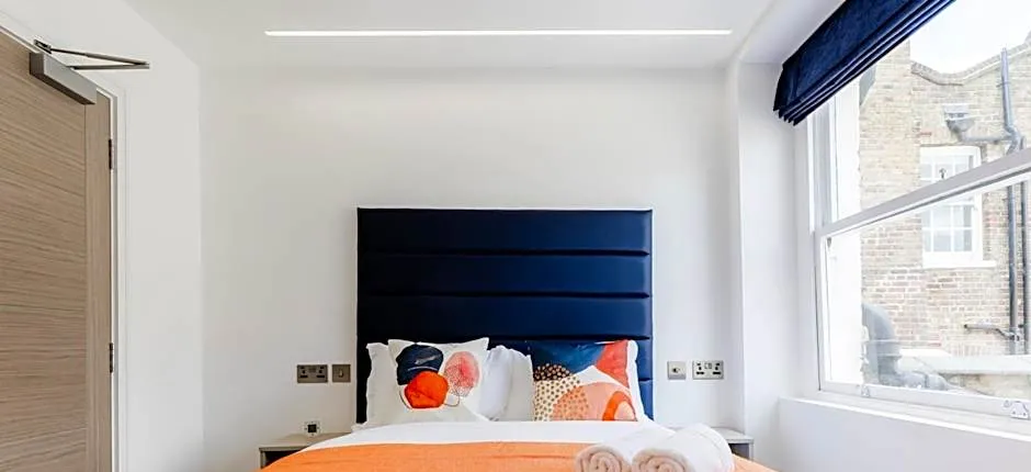 Upper Berkeley Hotel