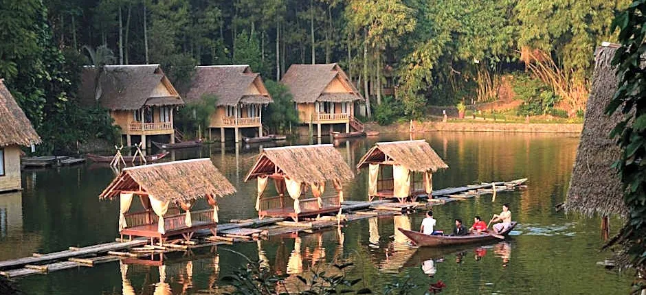 Kampung Sampireun Resort & Spa
