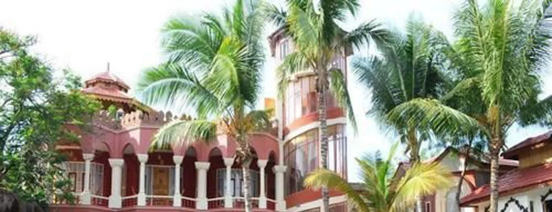 Kaday Aung Hotel