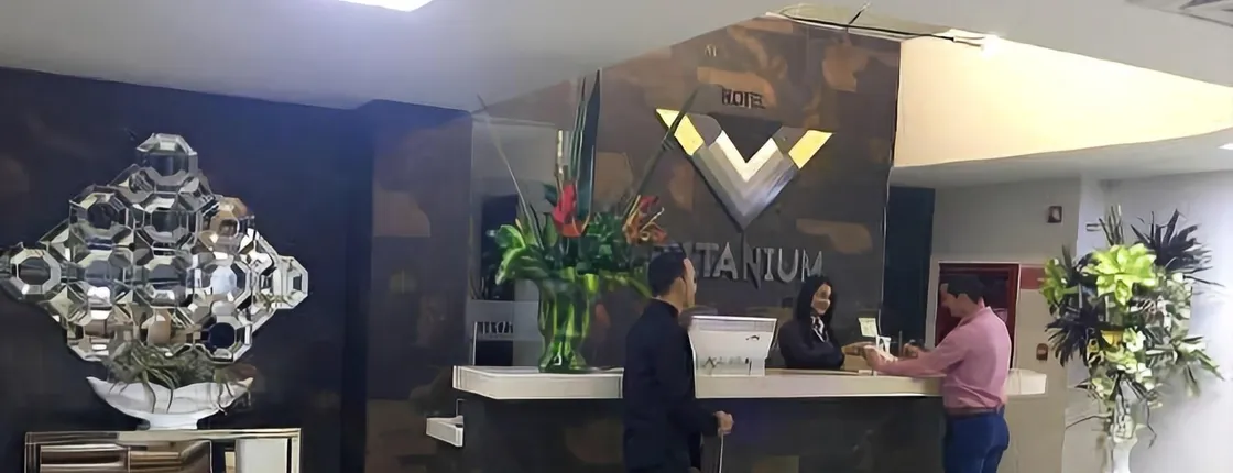 Hotel Titanium Plaza