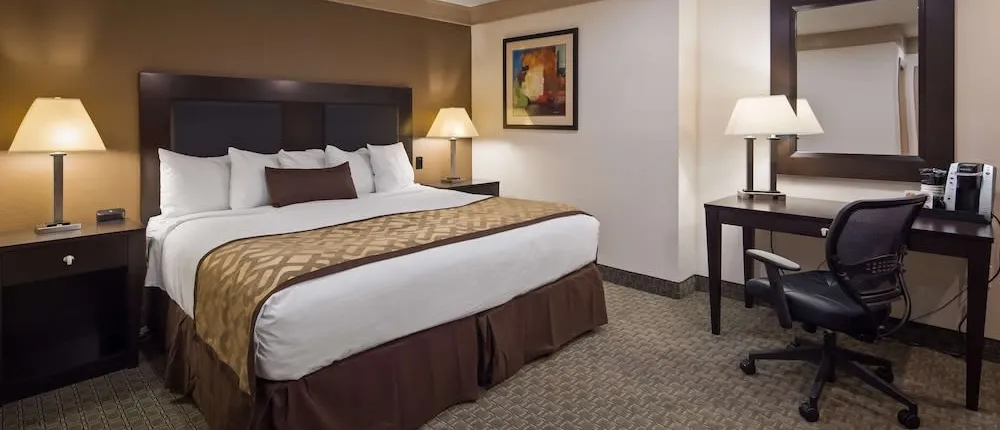 Best Western Plus Concordville Hotel