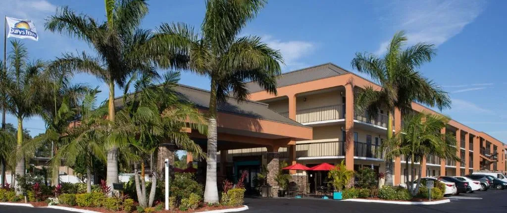 Days Inn by Wyndham Sarasota Bay