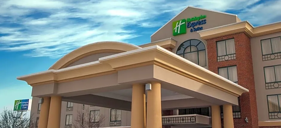 Holiday Inn Express & Suites Buffalo Airport By IHG