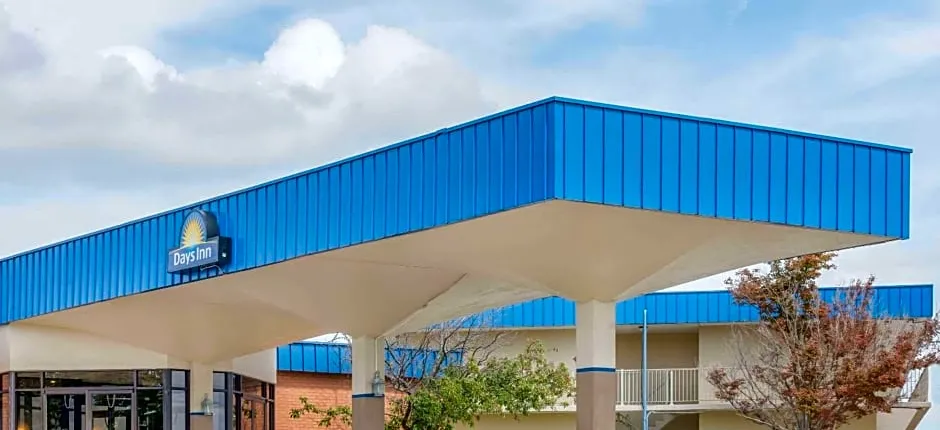Days Inn by Wyndham St Clairsville