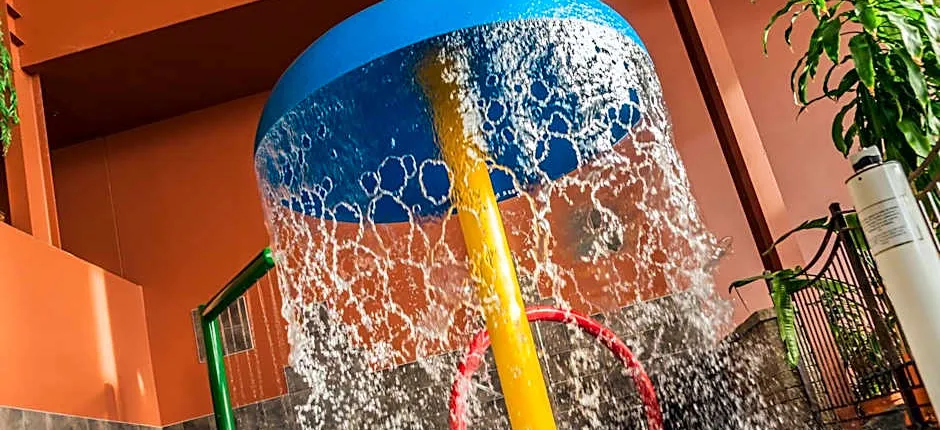 Hotel Ambassadeur et Suites