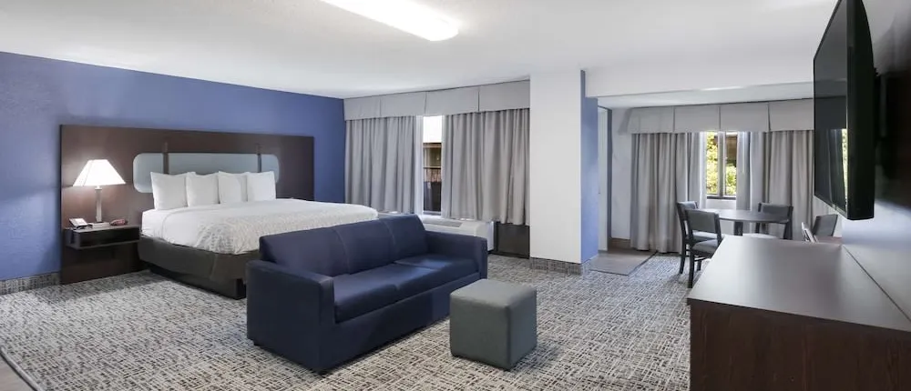SureStay Plus Hotel by Best Western Gatlinburg
