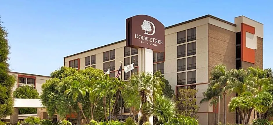 DoubleTree by Hilton San Bernardino
