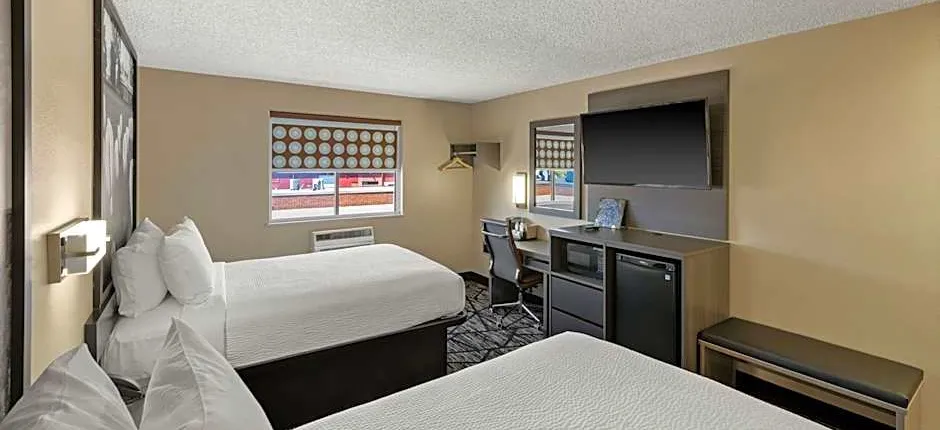 Super 8 by Wyndham Charlottesville