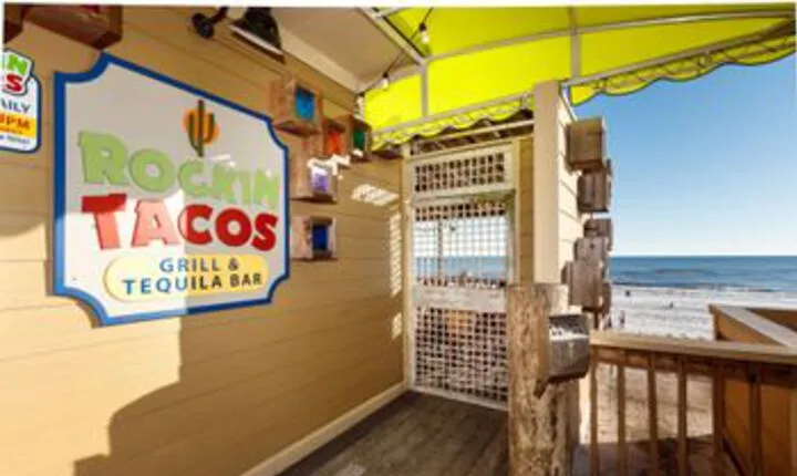 Islander 5005 by RedAwning